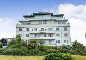 Property for Auction in London - Flat 19 Sandacres, 3 Banks Road, Poole, Dorset, BH13 7PW