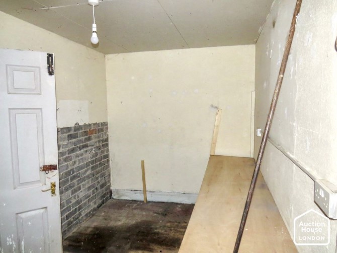Lot Image