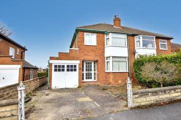 Property for Auction in West Yorkshire - 4 Kingsley Close, Milnthorpe, Wakefield, West Yorkshire WF2 7EB