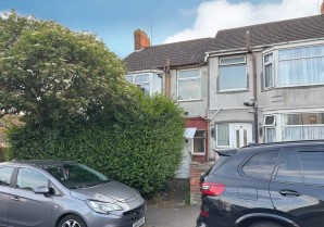 Property for Auction in London - 56 Beverley Road, Luton, Bedfordshire, LU4 8EU