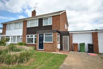 Property for Auction in Northamptonshire - 1 Kilby Close, Wellingborough, Northamptonshire NN8 2BG