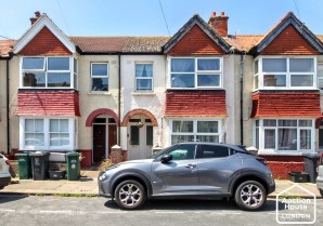 Property for Auction in London - 86 St. Leonards Avenue, Hove, East Sussex, BN3 4QL