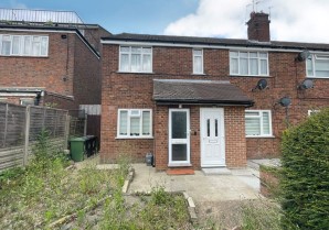 Property for Auction in London - 12 Hermitage Court, Potters Bar, Hertfordshire, EN6 5DX