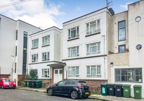 Property for Auction in London - Flat 3 Grange Court, 91 Payne Avenue, Hove, East Sussex, BN3 5HD