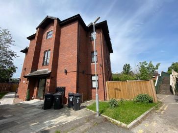 Property for Auction in North West - Apartment 2, Willow Bank House, Old Road, Handforth, Cheshire SK9 3AZ