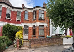 Property for Auction in London - 196 Victoria Road, Muswell Hill, London, N22 7XQ