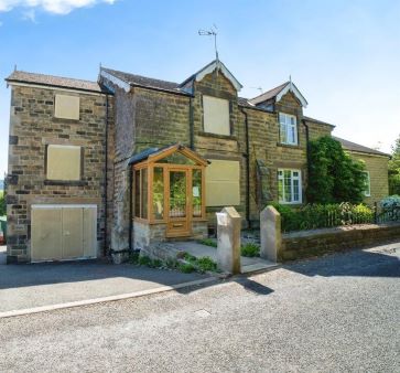 Property for Auction in Chesterfield & North Derbyshire - Green Bank, Hockley Lane, Ashover, Chesterfield, Derbyshire, S45 0ER