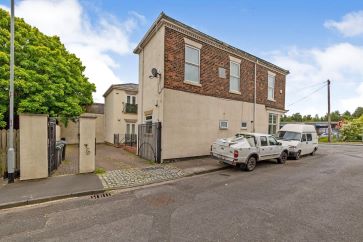 Property for Auction in North East - Flat 3, 196 Whessoe Road, Darlington, County Durham, DL3 0QZ