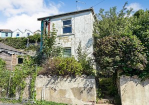 Property for Auction in London - 55 St. Catherine Street, Ventnor, Isle Of Wight, PO38 1HG