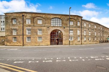 Property for Auction in North East - Flat 4, Deuchar House, 158 Sandyford Road, Newcastle upon Tyne NE2 1XG