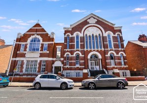 Property for Auction in London - 22 St. Nicholas Apartments, 140B Fosse Road North, Leicester, Leicestershire, LE3 5ER