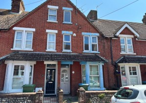 Property for Auction in Sussex & Hampshire - 39 Queen Street, Littlehampton, West Sussex, BN17 6EP