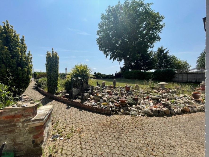 Lot Image
