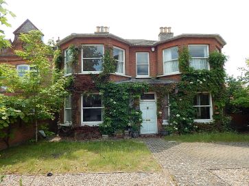 Property for Auction in East Anglia - Beavan House, 59 Victoria Road, Diss, Norfolk IP22 4JE