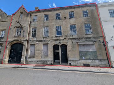 Property for Auction in South West - 3 Weymouth Street, Warminster, Wiltshire BA12 9NP