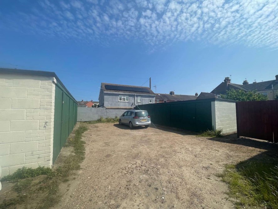 Lot Image