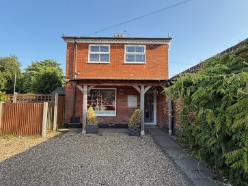 Property for Auction in East Anglia - 1A Grammar School Road, North Walsham, Norfolk NR28 9JH
