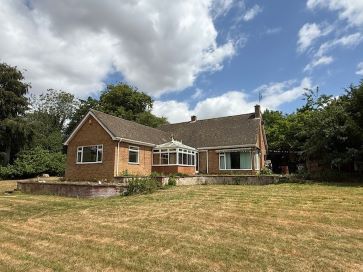 Property for Auction in East Anglia - Glebelands, Washbridge, Dereham, Norfolk NR19 1EB