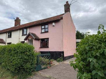 Property for Auction in East Anglia - 1 Shotesham Lane, Saxlingham Nethergate, Norwich, Norfolk NR15 1SU