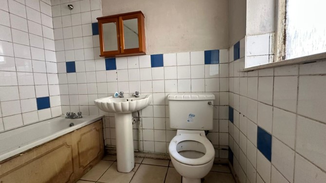 Lot Image