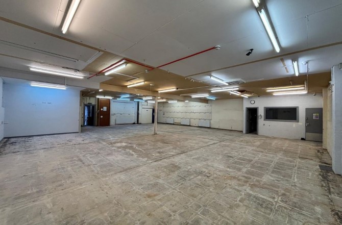 Lot Image