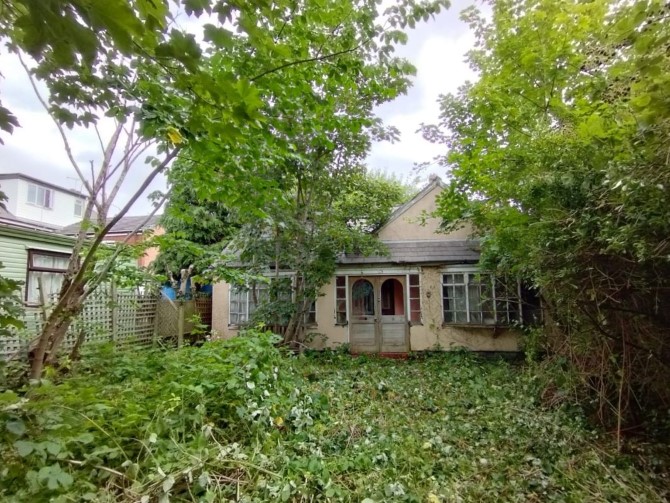 Lot Image