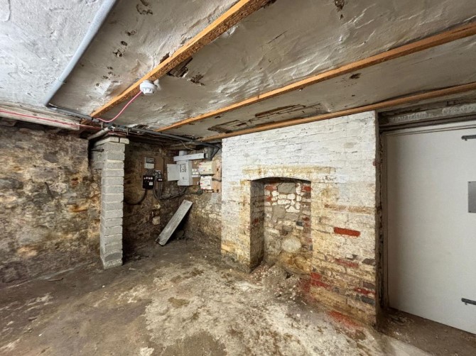 Lot Image