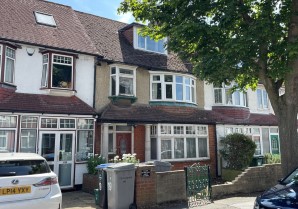 Property for Auction in London - 21 Claremont Avenue, Harrow, Middlesex, HA3 0UH