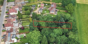 Property for Auction in London - Land at Green Lane, Warlingham, Surrey, CR6 9EE