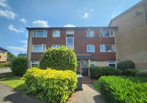 Property for Auction in London - 78 Bardsley Close, Croydon, Surrey, CR0 5PT