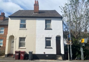 Property for Auction in London - 194 Southampton Street, Reading, Berkshire, RG1 2RD