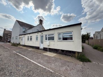 Property for Auction in East Anglia - 16 Salisbury Road, Lowestoft, Suffolk NR33 0HE