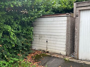 Property for Auction in Manchester - Garage 5, Thomas Street, Royton, Oldham,, OL2 6JQ