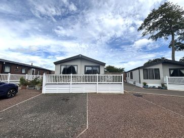 Property for Auction in Scotland - 123 Seaview Avenue, Seaton Estate, Arbroath DD11 5FN