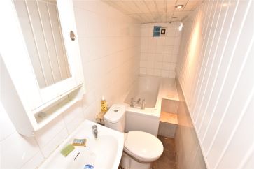 36 Autumn Avenue, Leeds , West Yorkshire LS6 1RE