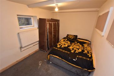 36 Autumn Avenue, Leeds , West Yorkshire LS6 1RE