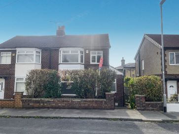 Property for Auction in West Yorkshire - 7 Hawthorn Grove, Rodley , Leeds, West Yorkshire LS13 1NH