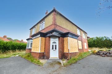 Property for Auction in West Yorkshire - Flat 1, 60 Garden Village, Micklefield, Leeds, West Yorkshire LS25 4AD