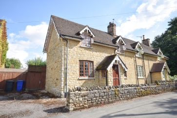 Property for Auction in Northamptonshire - 21 Leckhampstead Road, Wicken, Milton Keynes, Buckinghamshire MK19 6BY