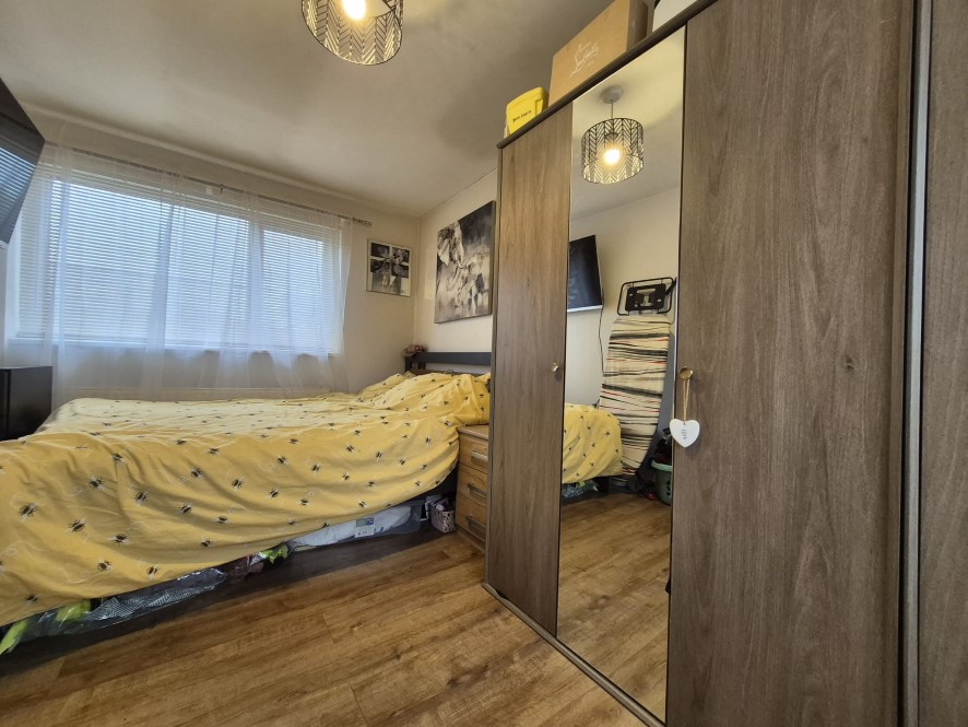 11 East Byland, Halifax, West Yorkshire, HX2 9JY