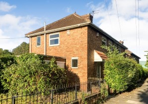Property for Auction in London - 7 Tanhill Walk, Middlesbrough, Cleveland, TS3 7LD