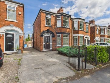 Property for Auction in Hull & East Yorkshire - 126 Hall Road, Hull, East Riding of Yorkshire HU6 8SB