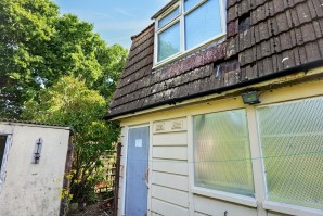 Property for Auction in London - 68 Woodland Avenue, Burgess Hill, West Sussex, RH15 0PE