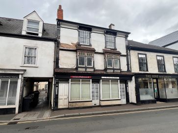 Property for Auction in South West - 20 Fore Street, Cullompton, Devon EX15 1JL