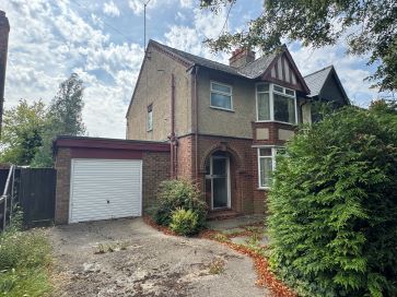 Property for Auction in East Anglia - 58 West Elloe Avenue, Spalding, Lincolnshire PE11 2BH