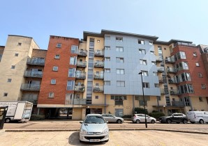 Property for Auction in Sussex & Hampshire - 87 Orchard Place, Southampton, SO14 3BW