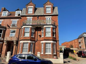 Property for Auction in East Anglia - Flat 6, Cliffdale, 4 Cabbell Road, Cromer, Norfolk NR27 9HU
