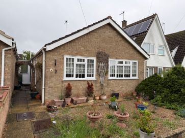 Property for Auction in East Anglia - 6 Honeysuckle Close, Lowestoft, Suffolk NR33 7EJ
