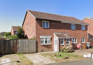 Property for Auction in London - 4 Shepperton Close, Chatham, Kent, ME5 8RP