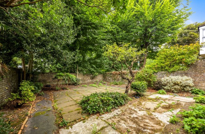 Lot Image
